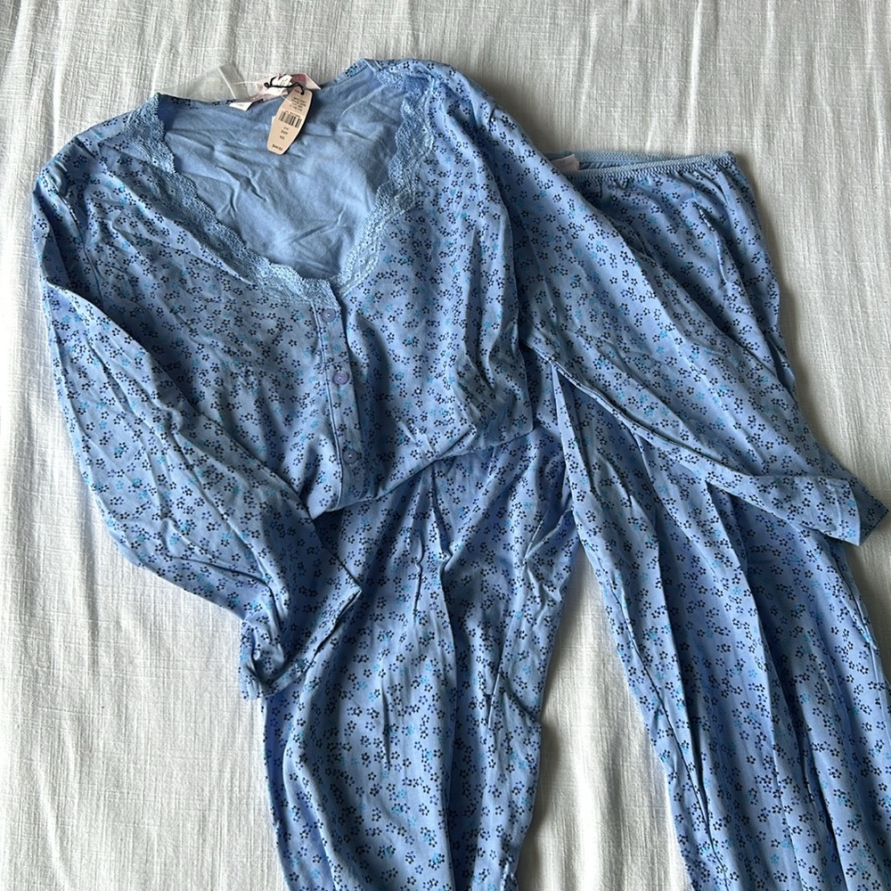 Victoria’s Secret Pajama Sleep Set - NWT